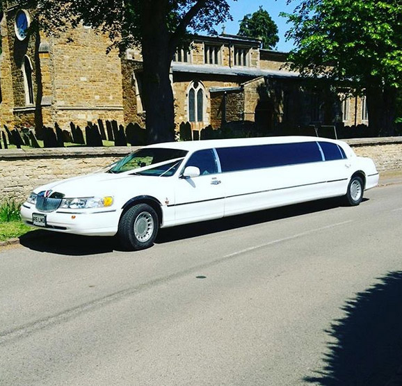Swindon Royal Ascot Limo hire